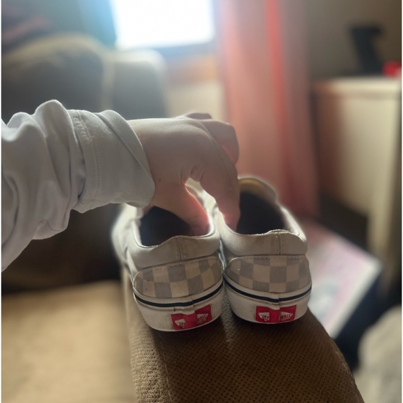 VANS PURPLE CHECKERED SNEAKERS - Picture 3 of 6